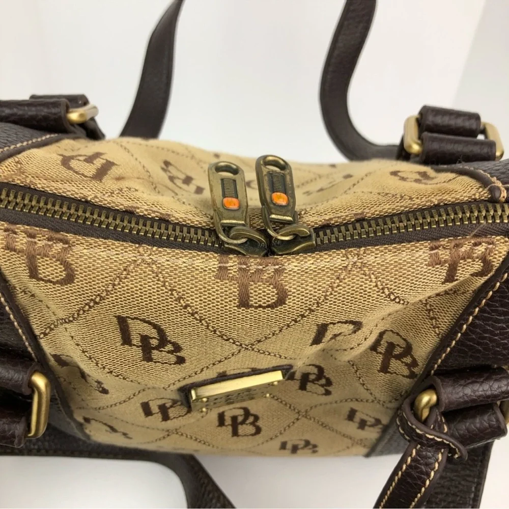 Dooney & Bourke Handbag Purse Classic Signature Monogram Canvas purse - Picture 6 of 12